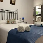 Apartamentos La Casa Del Azafran